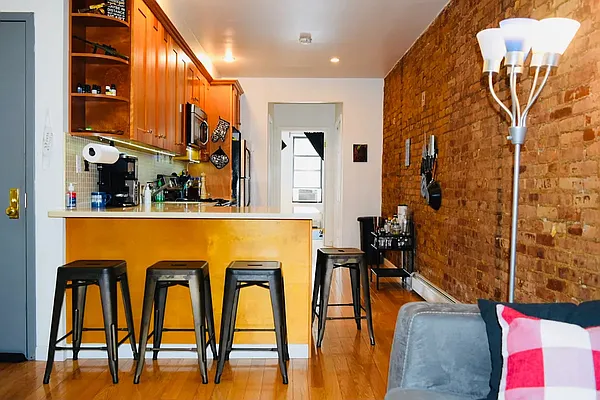 Rented by Oxford Property Group | media 5