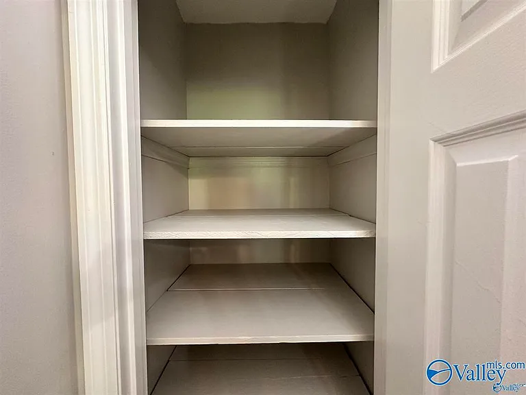 7520 Clubfield Dr SW — Photo 15