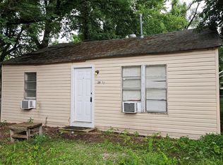 209 W Jackson St #1/2, Broken Arrow, OK 74012