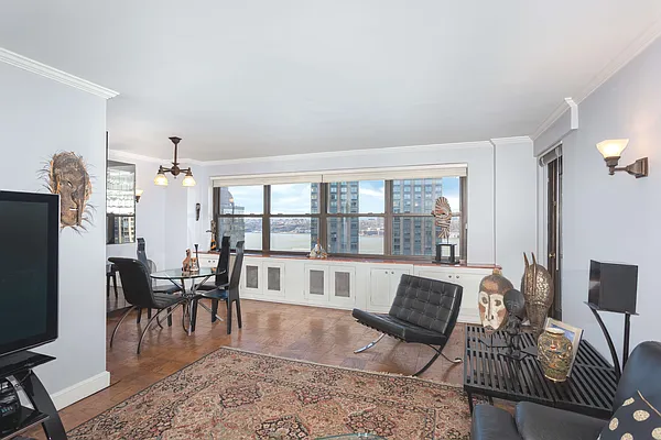 Sold by Brown Harris Stevens | media 4