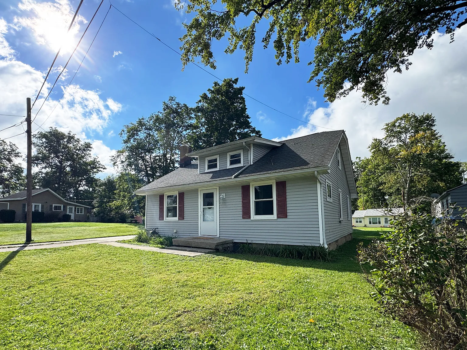 3 bed, 1795 sqft, $2,450 — Photo 1
