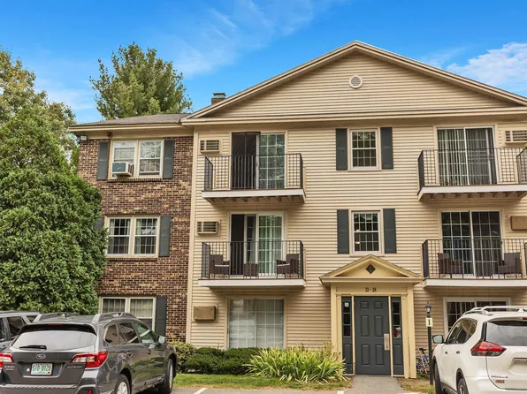 1 Bittersweet Road #24, Nashua, NH 03060