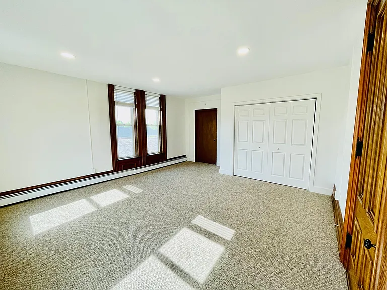 40 S Main St #4 — Photo 6