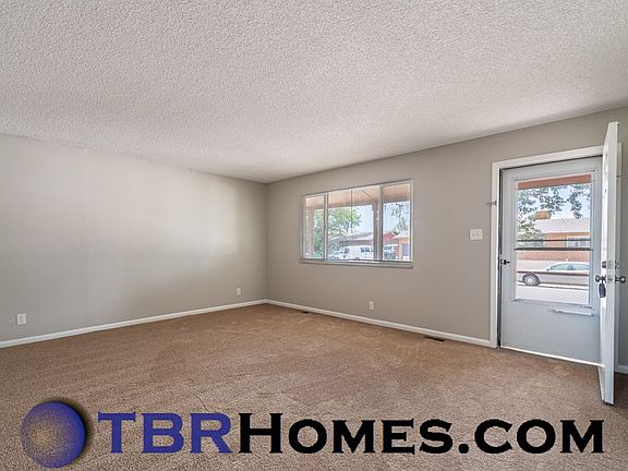 3rd image of 14435 Olmsted Dr