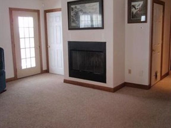 5th image of 6377 Macoun Ln