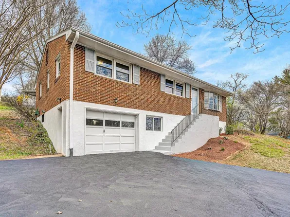 4770 Northwood Dr NW, Roanoke, VA 24017
