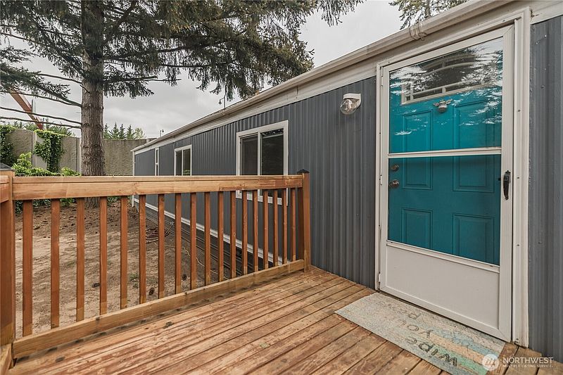 3rd image of 11424 36th Drive NE #54