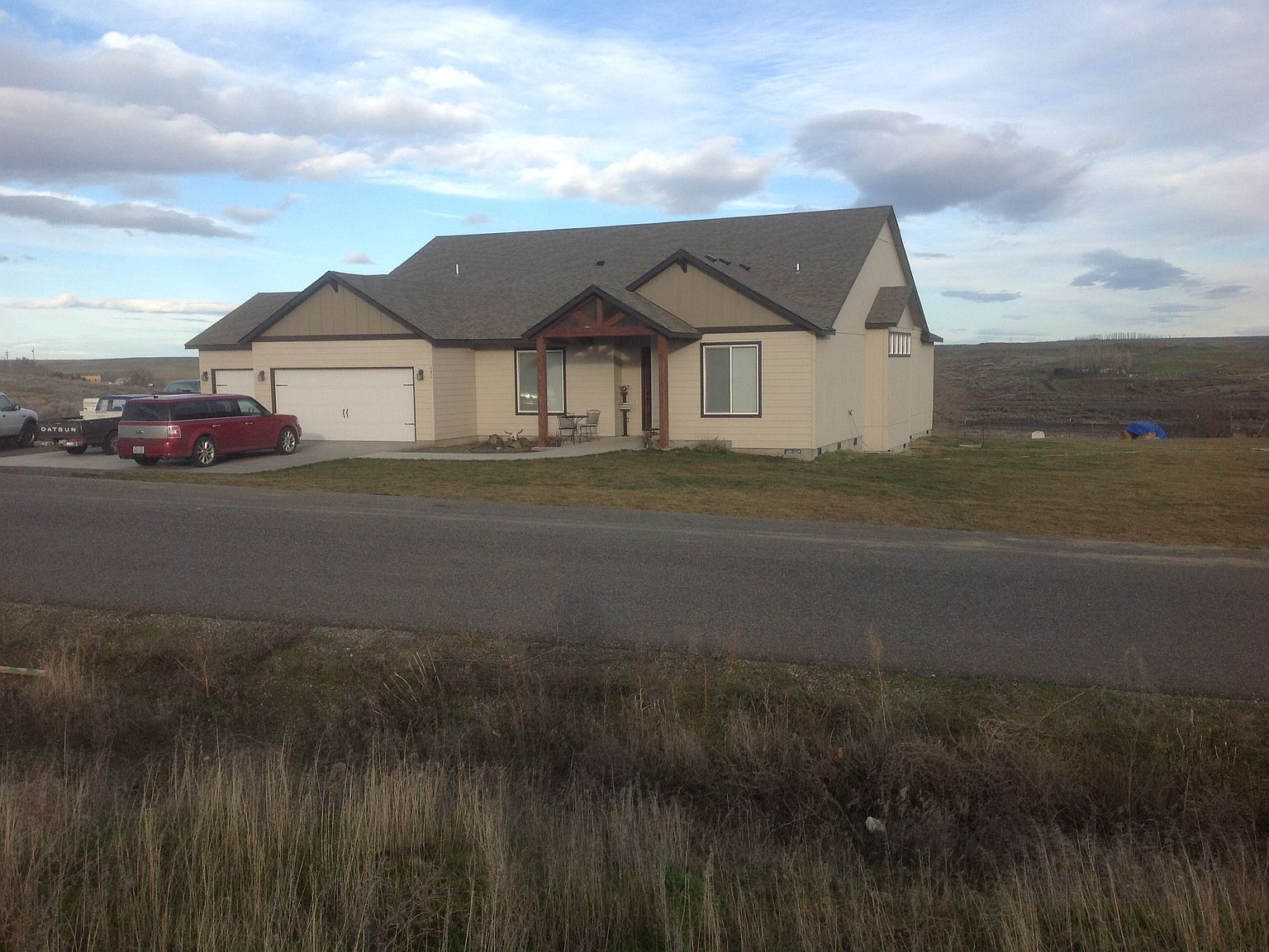 171 Spur Ct, Eltopia, WA 99330 Zillow