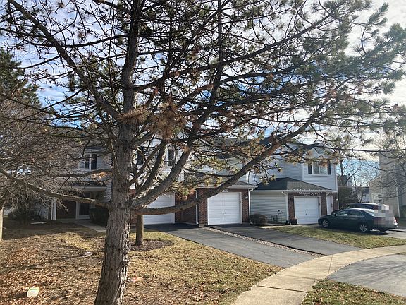 3rd image of 8297 Sweetwater Ct Unit 4