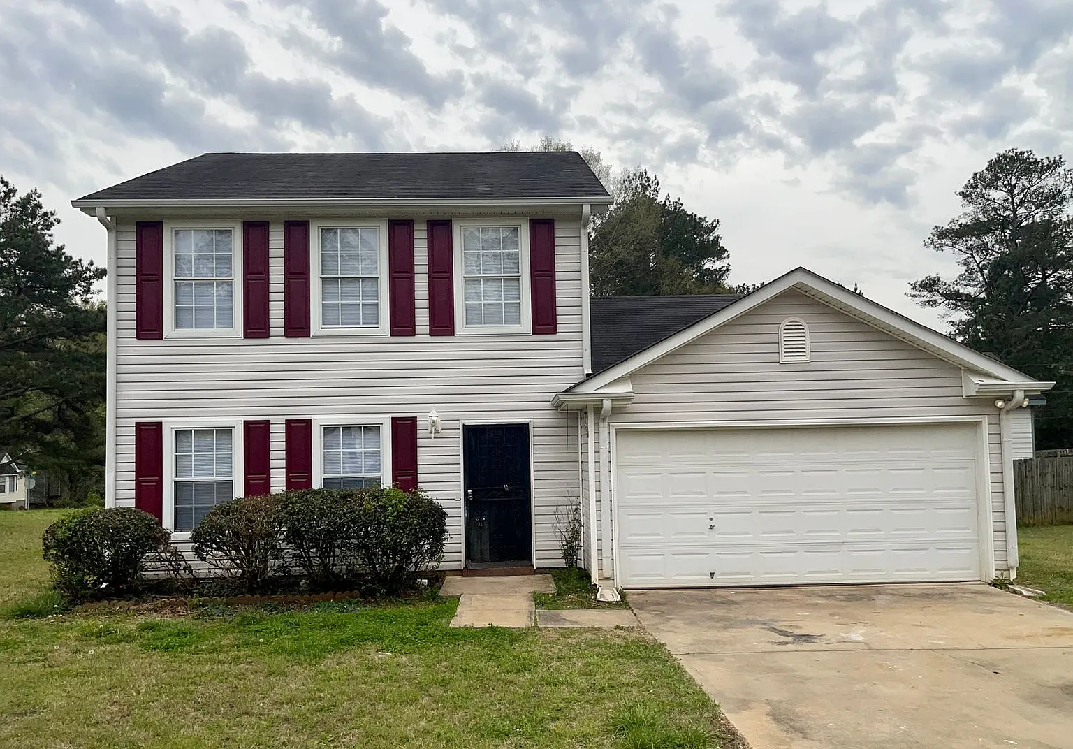 9133 Huntwood Ln photo 1