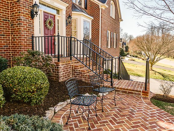 3rd image of 8300 Private Ln