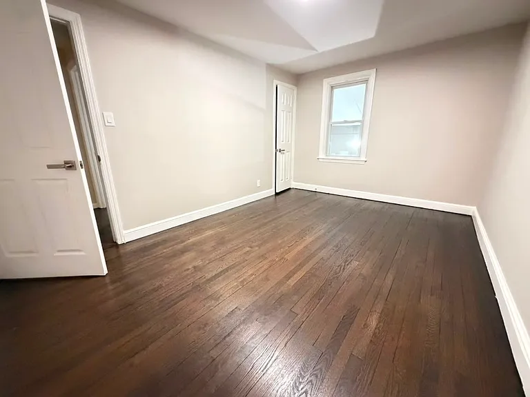 519 Bethel Ave — Photo 14