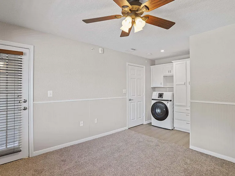 Residence at Piney Shores — Photo 53