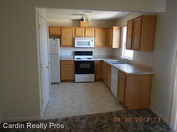 4th image of 40 Cloud Dr Unit D