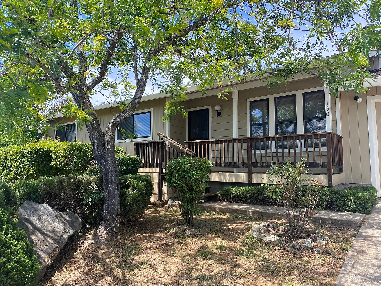 130 Cypress Hill Dr photo 1