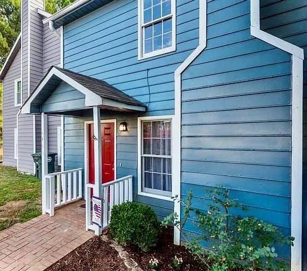 1405 Kennesaw Trace Ct NW — Photo 2