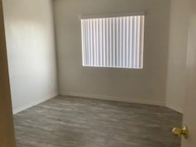 2193 Aspen Mirror Way #204 — Photo 23