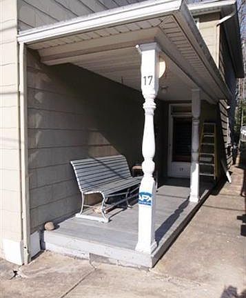 3rd image of 17 S Main St #17