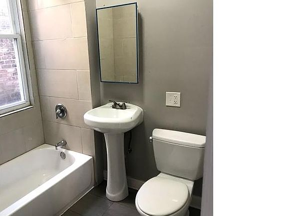 5th image of 1434 S Homan Ave #4