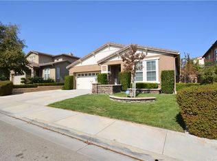 19741 Paige Pl, Saugus, CA 91350