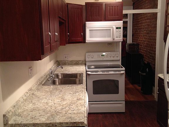 4th image of 145 W Archer Pl