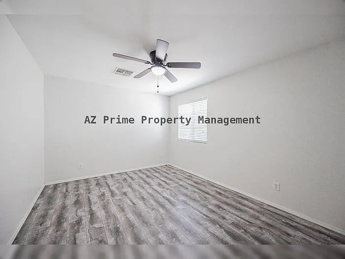 2913 W Fremont Rd — Photo 32