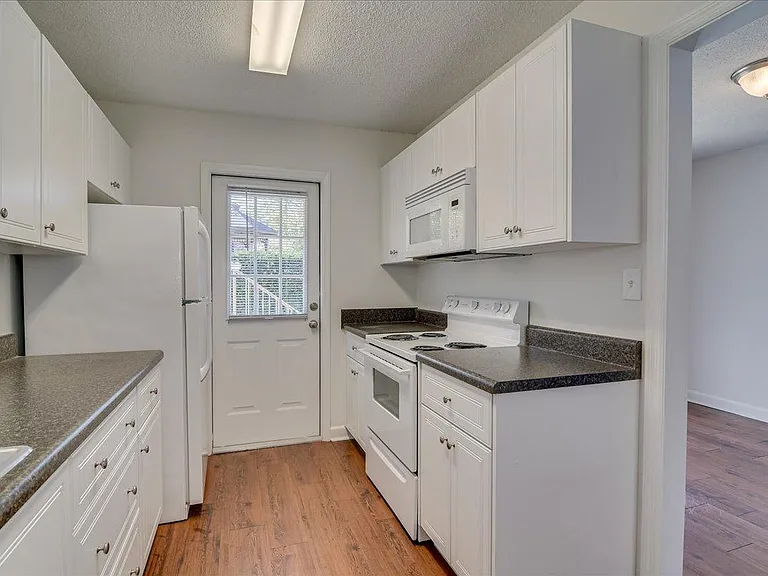 Annaberg Apartments — Photo 17