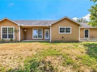 20593 Pug Gayer Rd, Fayetteville, AR 72703