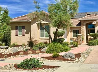 393 W Escalon Ave, Clovis, CA