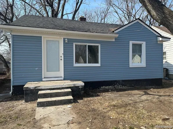 20075 Rosemont Ave, Detroit, MI 48219