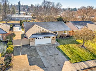 1936 Saint Clair St, Medford, OR 97504