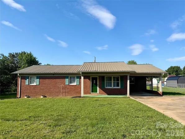 372 Ferry Rd, Forest City, NC 28043