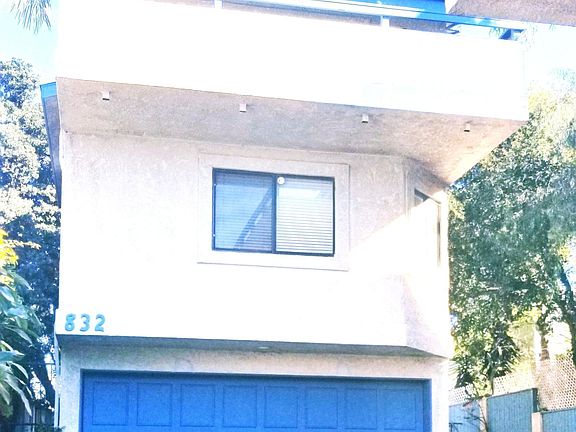 2nd image of 832 N Juanita Ave