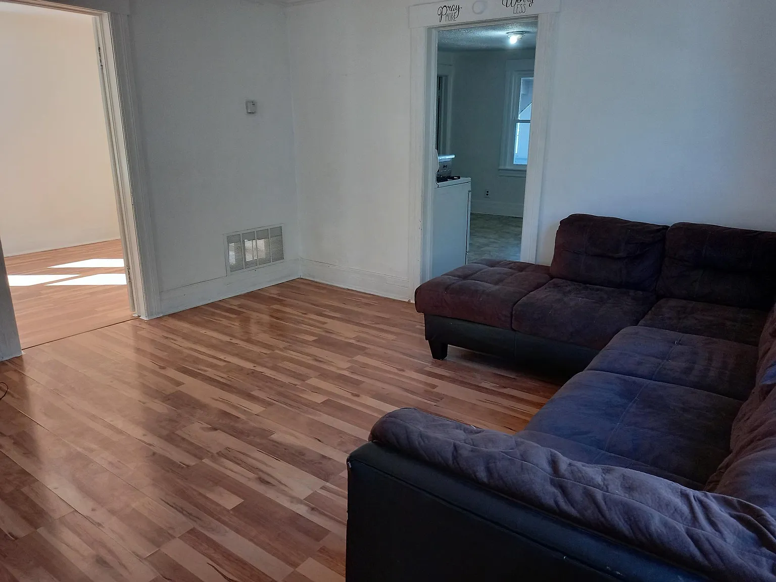 2253 Poland St — Photo 3