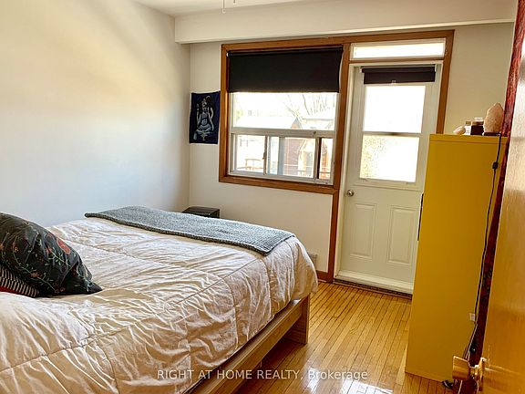 5th image of 115 8th St #6