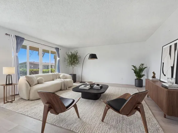 3631 Brandywine St, Oceanside, CA 92057