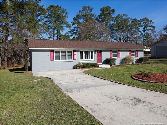 2nd image of 991 Hilton Dr
