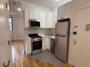422 E 75th St APT 3FW, New York, NY 10021