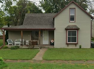 214 E Delta St, Hancock, IA 51536