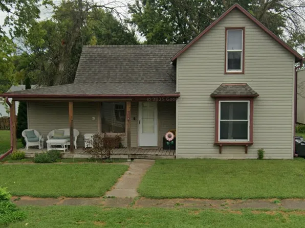 214 E Delta St, Hancock, IA 51536