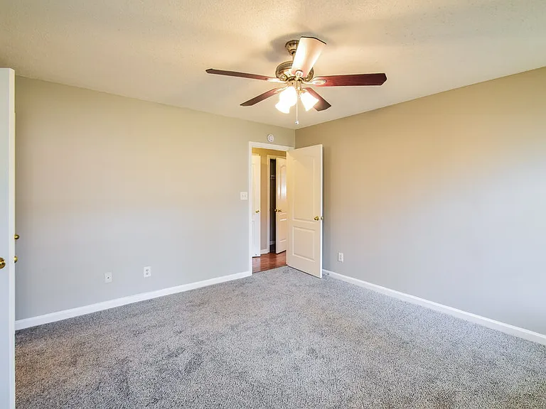 10080 Cross Ridge Rd — Photo 10