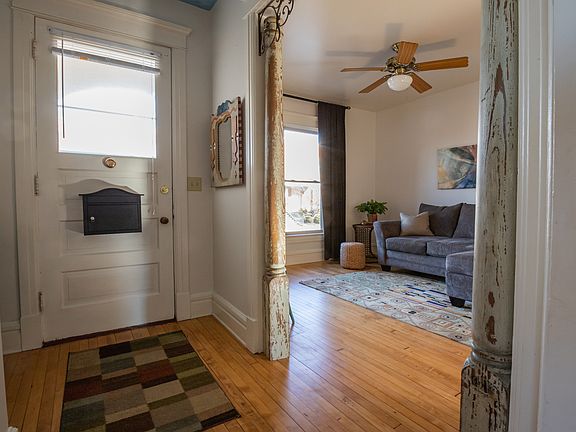 5th image of 423 Market St #423