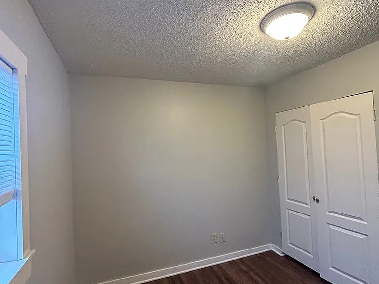 The Heritage House — Photo 12