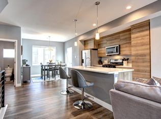 5582 W 11th Pl, Denver, CO 80214