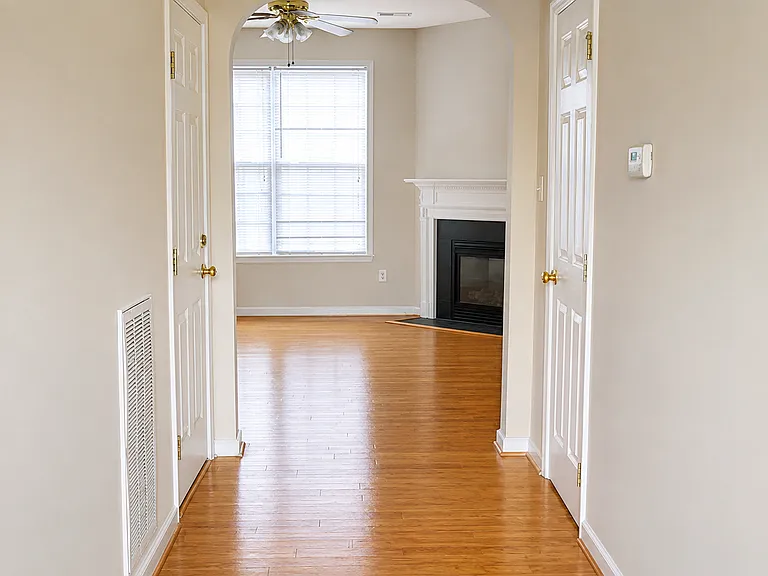 309 Jamerson Ct — Photo 4
