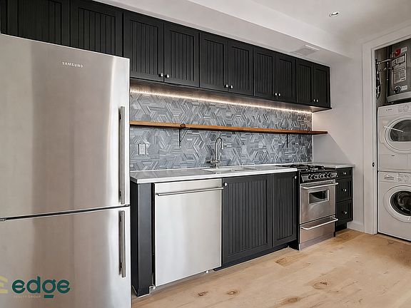 3rd image of 180 N 7th St APT 506