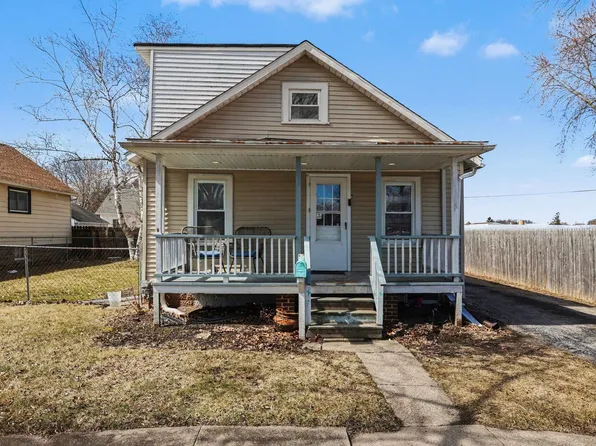 1804 S Kiesel St, Bay City, MI 48706