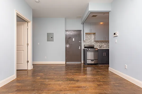 Rented by MySpaceNYC | media 3