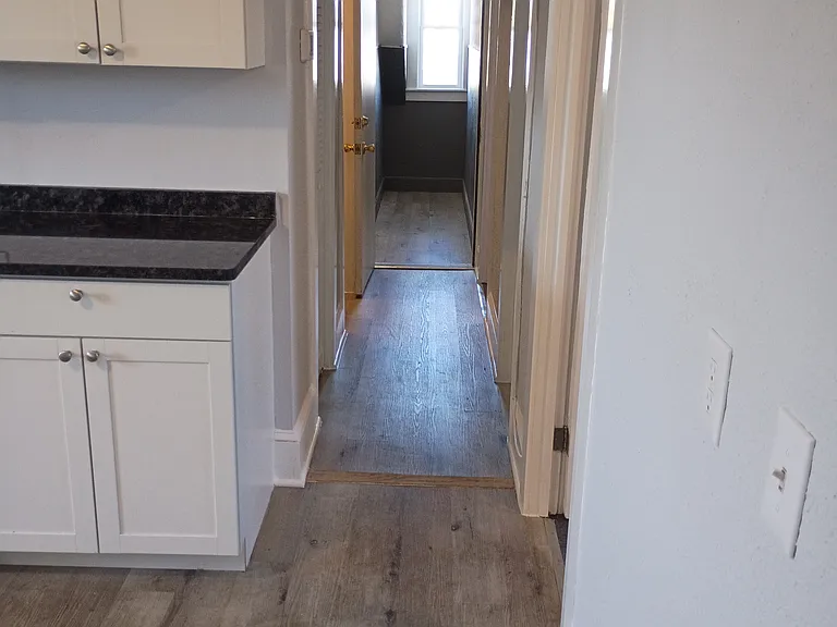 104 Park St #3 — Photo 10