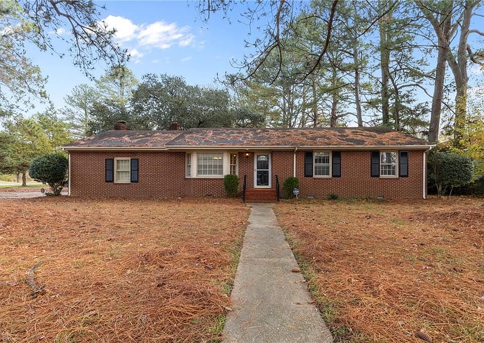 1st image of 3403 Lilac Dr